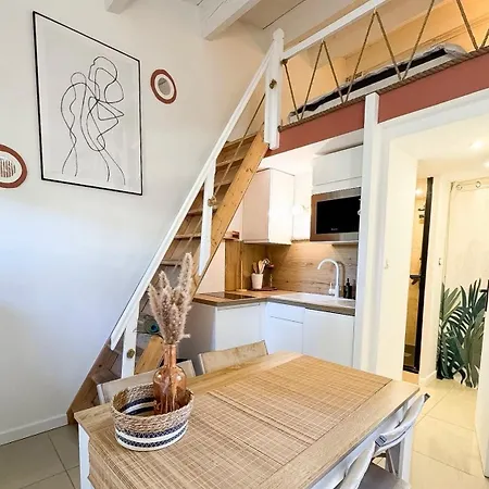 Parfum Terrasse Clim Parking Prive Apartamento Agde