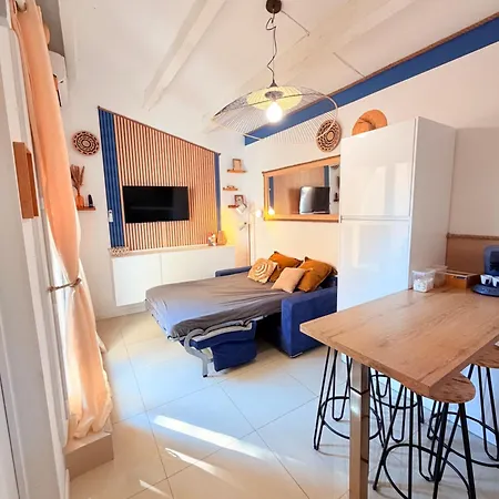 Le Parfum Bleute Daire Agde